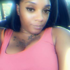 Meet your Posher, Kira